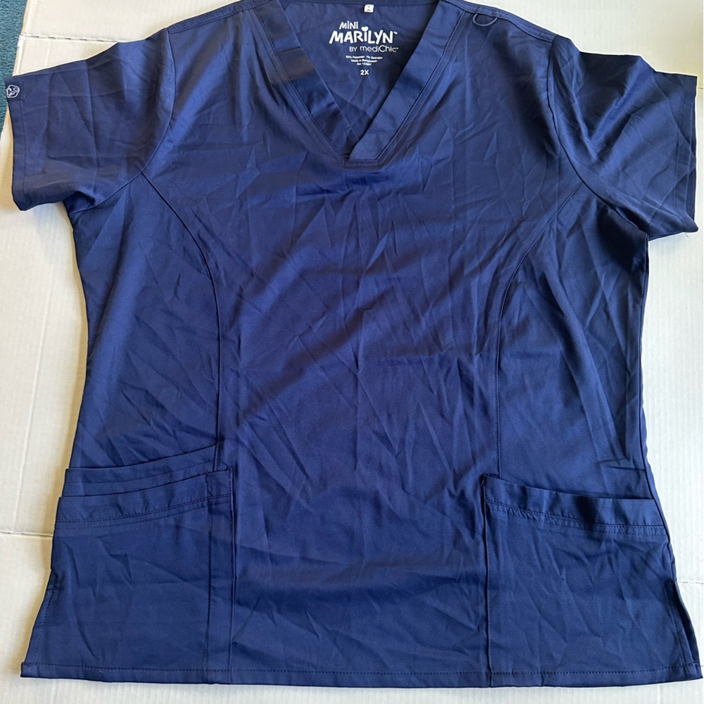 Scrub Mini Marilyn Top‎ Size XXL MediChic